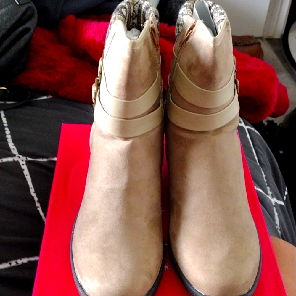 ***REDUCED***Suede Wedge Bootie